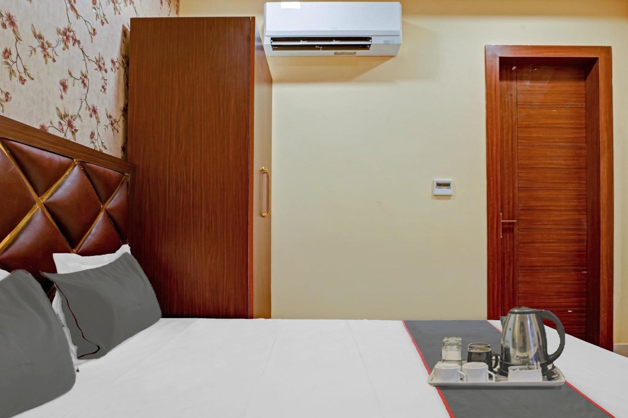 Hotel O Blue Diamond Αλλαχαμπάντ Εξωτερικό φωτογραφία