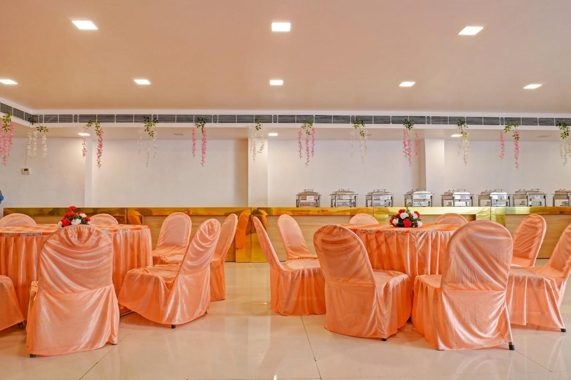 Hotel O Blue Diamond Αλλαχαμπάντ Εξωτερικό φωτογραφία