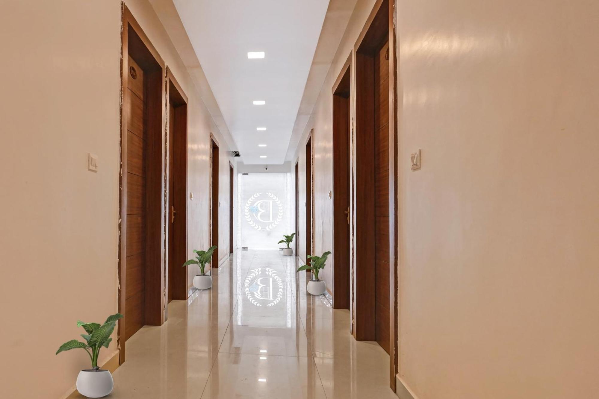 Hotel O Blue Diamond Αλλαχαμπάντ Εξωτερικό φωτογραφία