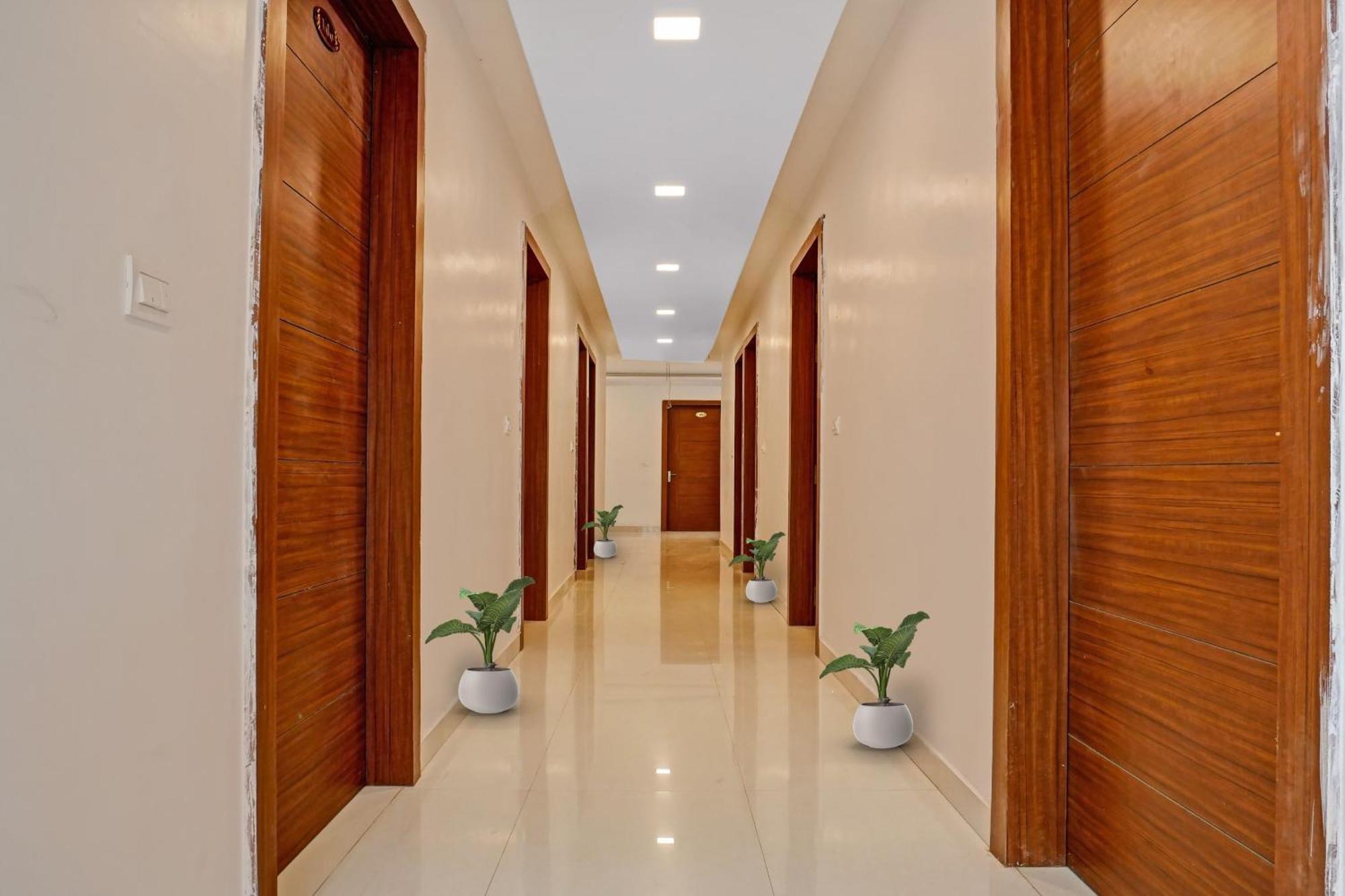 Hotel O Blue Diamond Αλλαχαμπάντ Εξωτερικό φωτογραφία